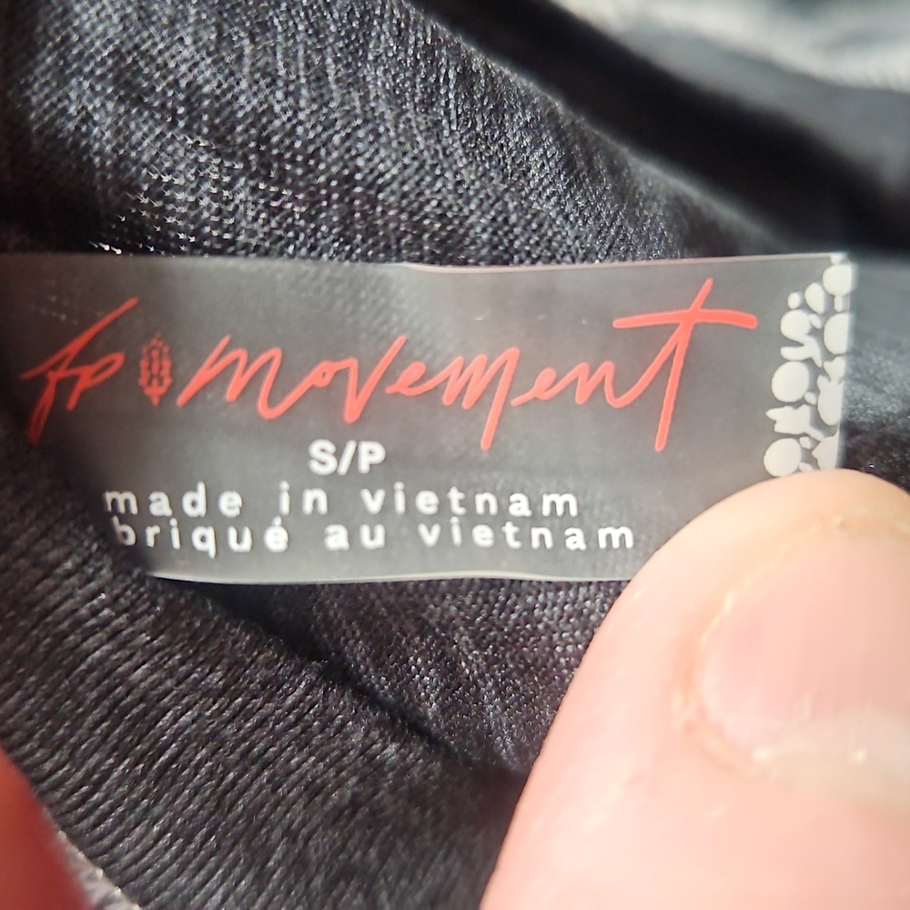 FP Movement Right On Run Long Sleeve Layer: BLACK/GRAY: NEW WITH TAGS: SIZE S - Picture 2 of 6